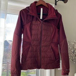 Lululemon Down for it All jacket size 8 GUC